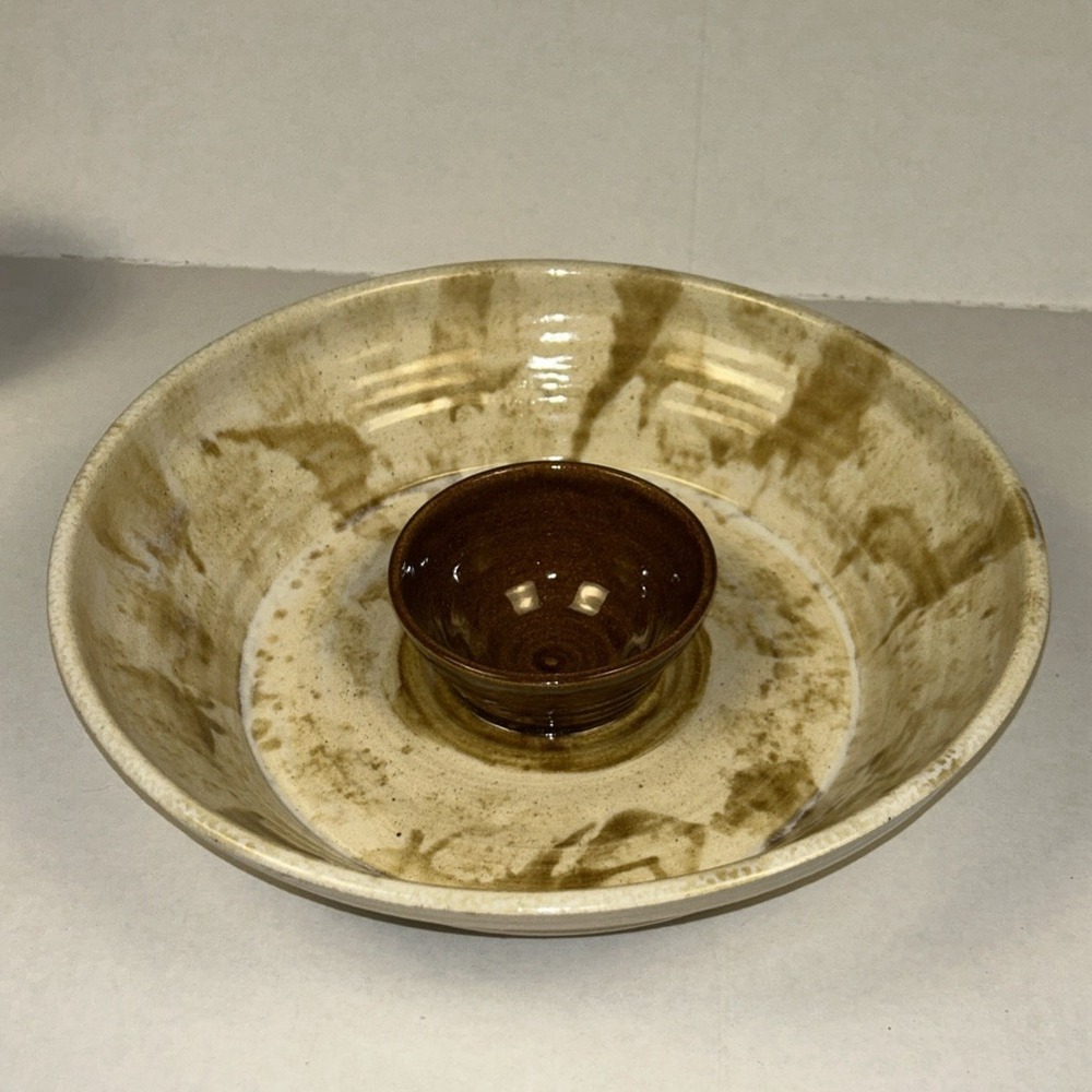 Handmade Chip And Dip Brown Pottery Serving Bowl  GA Artist Signed 2000